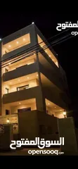  2 فرصه استثماريه سكن طالبات مؤجر بقيمة 5000 شهريا بموجب عقود 5 طوابق ورووف  مجمع عمان عمر البناء 6 سنو