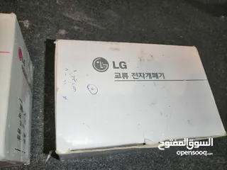  4 للبيع جديد غير مستعمل ب20دبنار قابل للبدل ومطلوب دينمو سيارة دايو للبدل