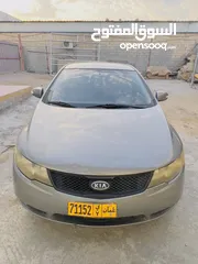  1 KIA Cerato 2011