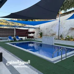  1 شاليه للايجار منطقه السلط ام جوزه غرفتين وصاله ومطبخ وحمامين وقعدت خارجيه هادئة مكان للشواء وقعدات