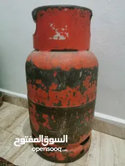  3 جرة غاز فارغه