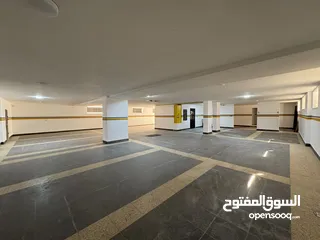  4 شقة روف باطلالة مميزة مساحة بناء 155م داخلي و 165م ترس بسعر مميز في عبدون