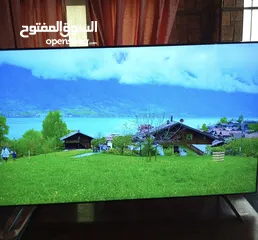  1 شاشة سامسونغ 65 انش شبه جديده للبيع