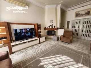  1 طابق ارضي من ضمن فيلا للإيجار في الصويفية ref : 14248