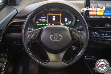  4 Toyota  ( C-hr) 2020 Full electric   السيارات ممشى قليل جدا و بحالة الوكالة