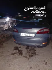  2 سياره فورد مونديو