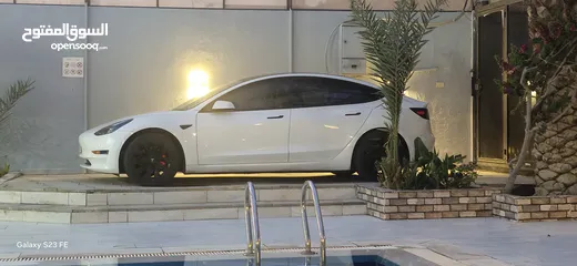  3 تيسلا  مودل 3 2022 للبيع