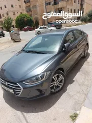  1 سيارة هونداي للبيع بحالة ممتازة