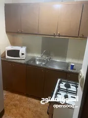  9 شقة مفروشة (غرفة وصالة) للايجار ضاحية الرشيد- خلف الجامعة الاردنية وبالقرب من التعليم العالي