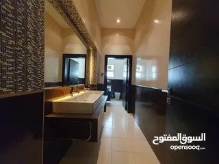  5 فيلا غير مفروشة للإيجار ( Property 38986 ) سنوي فقط