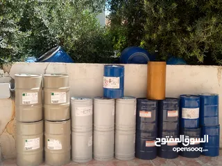  4 براميل بلاستيك + حديد