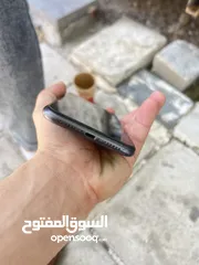  1 ايفون11 بسعر حرق
