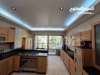  3 شقة طابق ثاني للايجار في خلدا بمساحة بناء 220م