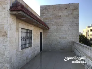  15 شقة لللبيع في الحصن