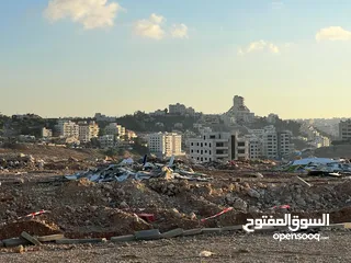 24 ارض للبيع - حجار النوابلسة - قرب وزارة الخارجية و اطلالة على عبدون و دير غبار