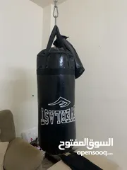  3 كيس ملاكمه بحالة الوكاله اشتريته وما استخدمته 40 k
