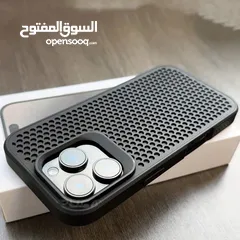  2 مع CAZIO، اجعل جهازك يتألق بحماية فاخرة وأناقة لا مثيل لها. نقدم لك كفرات بتصاميم عصرية وجودة عالية