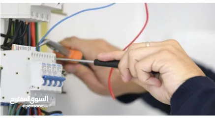  3 فني اعمال كهربائية صيانة تشطيبات كهرباء توصيلات كهربائية تركيب  بريزات مفاتيح كهربائية سبوت ثريات