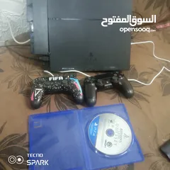  6 بلايستيشن 4 للبيع بحاله ممتازه جدا