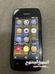  3 Nokia phone