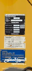  22 جرافات عدد 2  Volvo F180 +Volvo E180