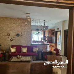  5 شقة في عمارة عائلية للبيع في إسكان الضباط مرج الحمام. شارع جانبي هادئ