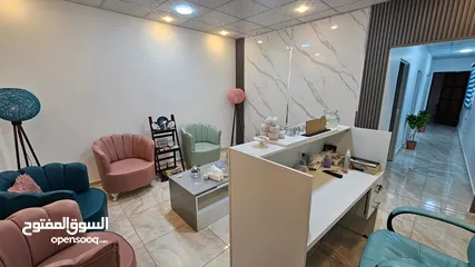  3 مركز ( عيادة ) مساج + حجامة سيدات للبيع