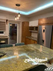  3 شقة طابقية لقطة للبيع في أم قصير 210م