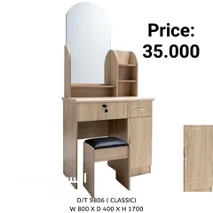  8 Dressing Table With Mirror