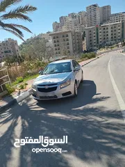  6 سيارة للبيع
