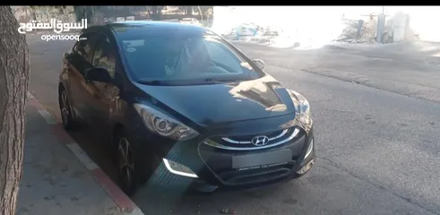  3 هيونداي i30 سنة 2016 نخب اوتومات مع بانوراما