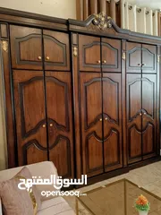  3 خزانه 6 ضرف طابقين خشب لتيه 18 ملبس قشره بلوط دهان وكاله ستعمال خفيف جدا بحاله الوكاله وبسعر مغري
