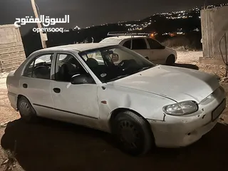  4 هونداي اكسنت 99 للبيع او البدل مع فرق السعر