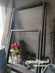  5 **للبيع نوافذ وأبواب  (دبل قلاص)**