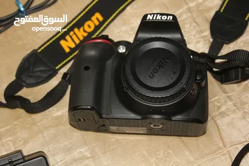  2 كاميرا نيكون D5300 شبه جديد