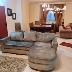  11 شقه مفروشه بالكامل للايجار