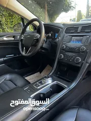  29 فورد فيوجن موديل 2018 فحص ثلاث جيد ... مضروب الراسيه خلفي.. استخدام شخصي... بحاله الوكاله..