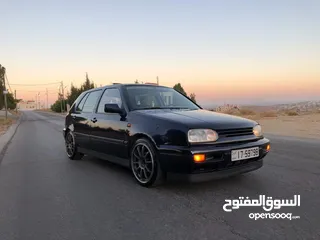  1 جولف mk3 للبيع كاش فقط