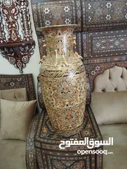  1 فازة اثرية اصلية مختومة بحالة ممتازة من التحف والنوادر بطول 60 سم بسعر مغري