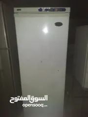  1 فريزر مستعمل بحالة الوكاله للبيع