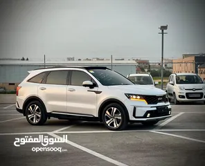  7 كايا سورينتو/2022 فل الفل  فتحة سقف بانوراما  4x4 ///240Hp بنزين + كهرباء  ( Haybrid) 1600cc