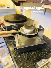  4 معدات كريب و وافل وخلاط صناعي وماكينة تسييح شكولا وجاطات بلاستك حراري غذائي امريكي وماكينة بسكوت ايس
