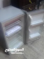  4 ثلاجة مكتب شبه وكالة
