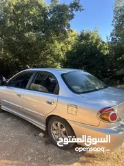  6 KIA SPECTRA موديل 2000