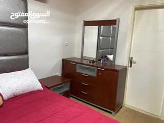  3 شقة للايجار بالخامسة