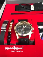  3 بكج ساعات رجالي أنيق يحتوي سبع قطع لكل منها مظهرها الخاص والمميز