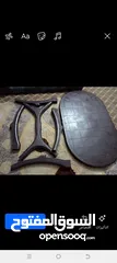  1 للبيع طاوله بلاستيك بيضويه بلا كراسي