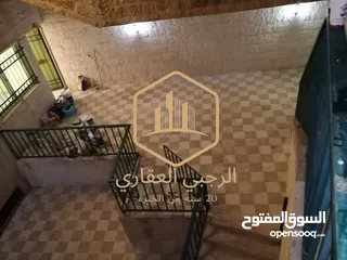  20 شقة / للايجار / دوبلكس / مع حديقة / الجاردنز