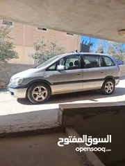  2 اوبل زافيرا 2004للبيع أو للبدل