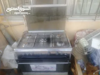  4 غاز وفرن مستعمل بسعر. مغري بحاله جيده النوع national green